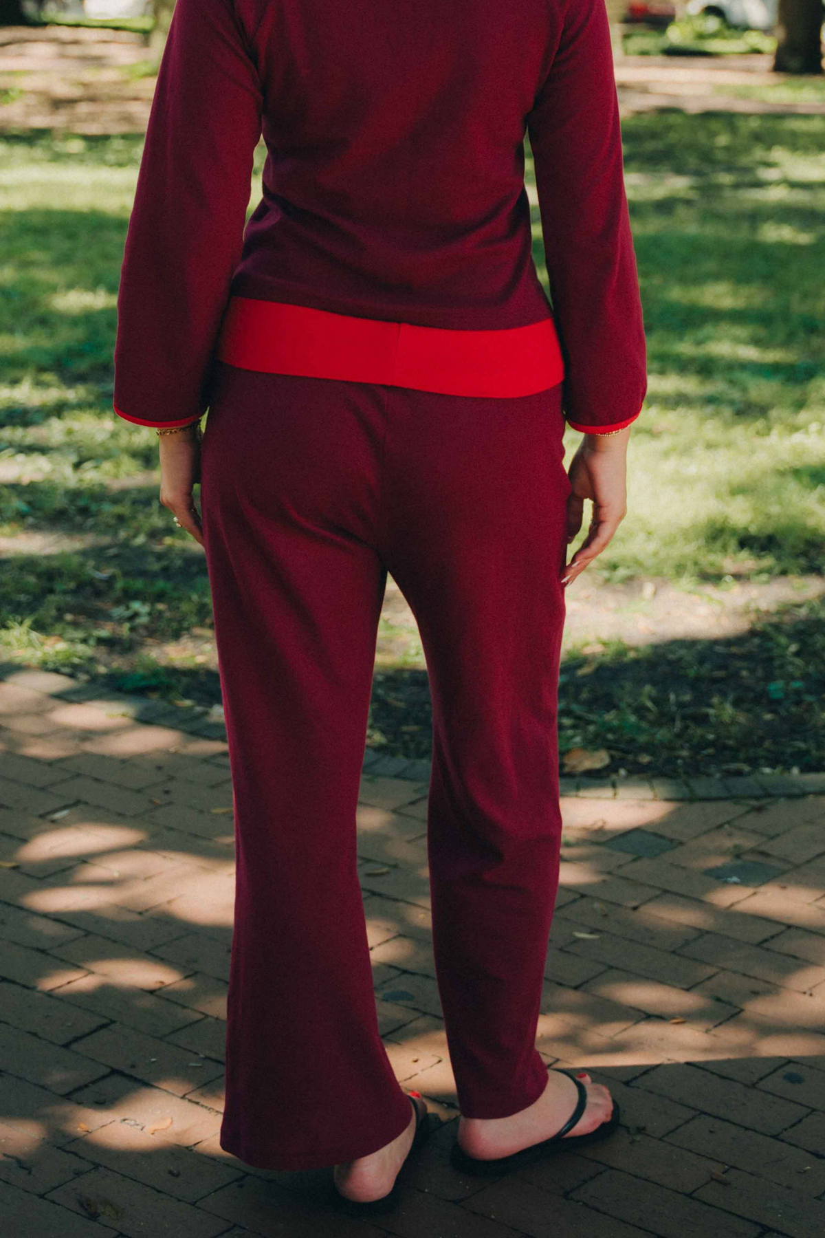The Emerson cropped pant - Berry