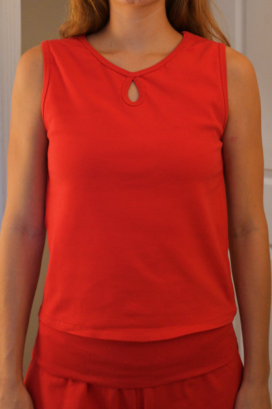 The Lake Shore tank - Red