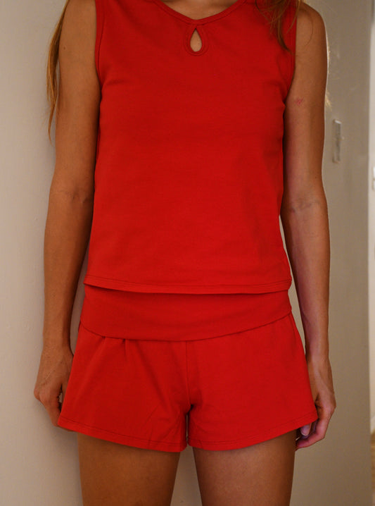 The Lake Shore short - Red