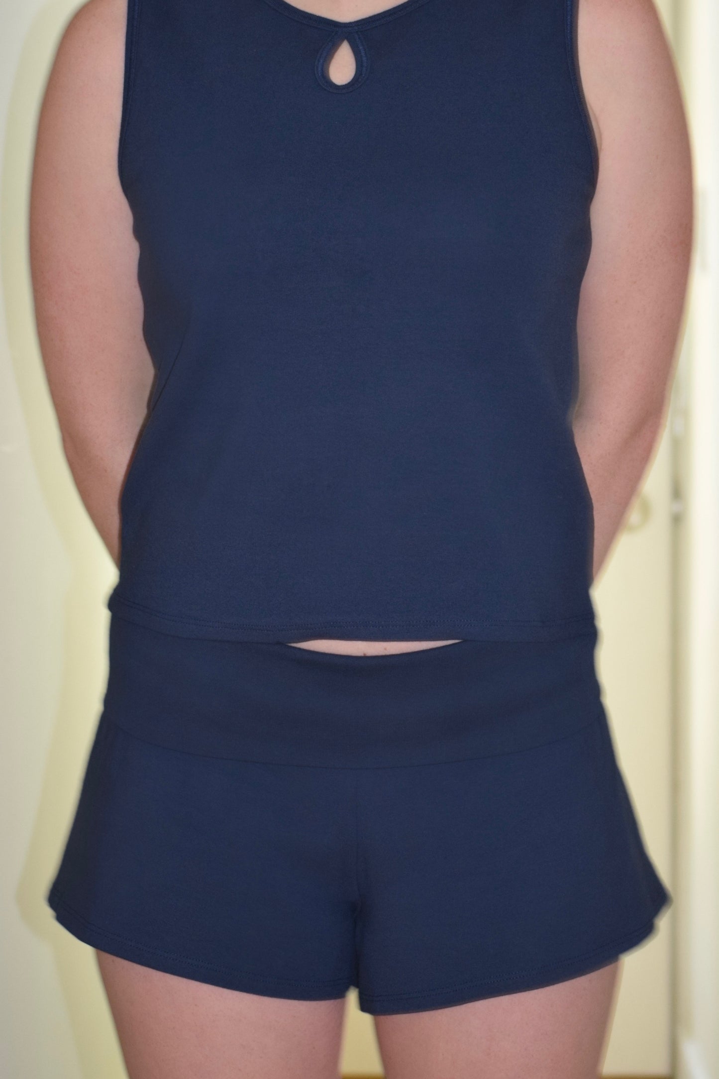 the Lake Shore short - Navy